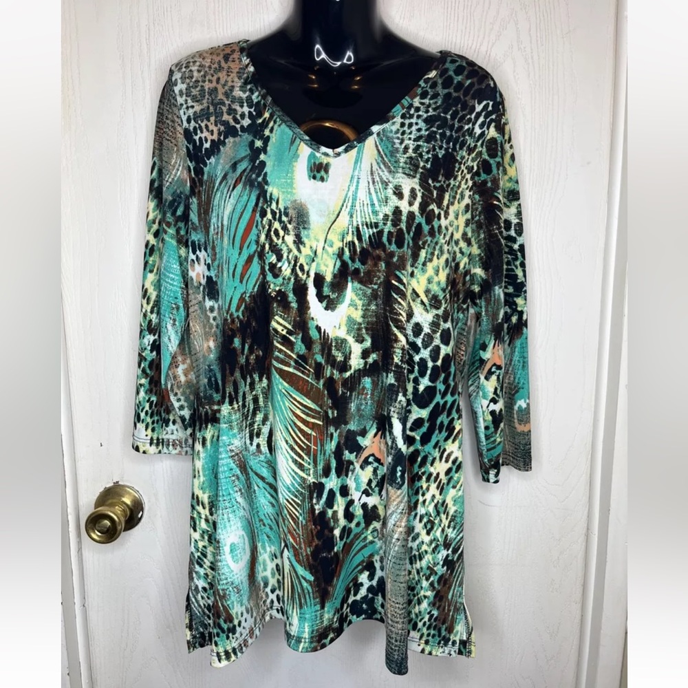 Women’s Shirt Size M Medium Attitudes Animal Print 3/4 Sleeve Top Blouse